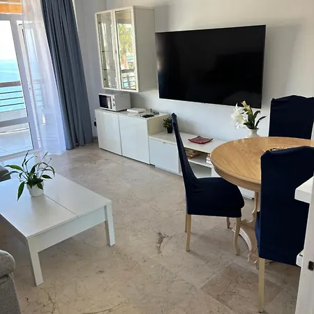 Santa Clara Newparadise Apartman *